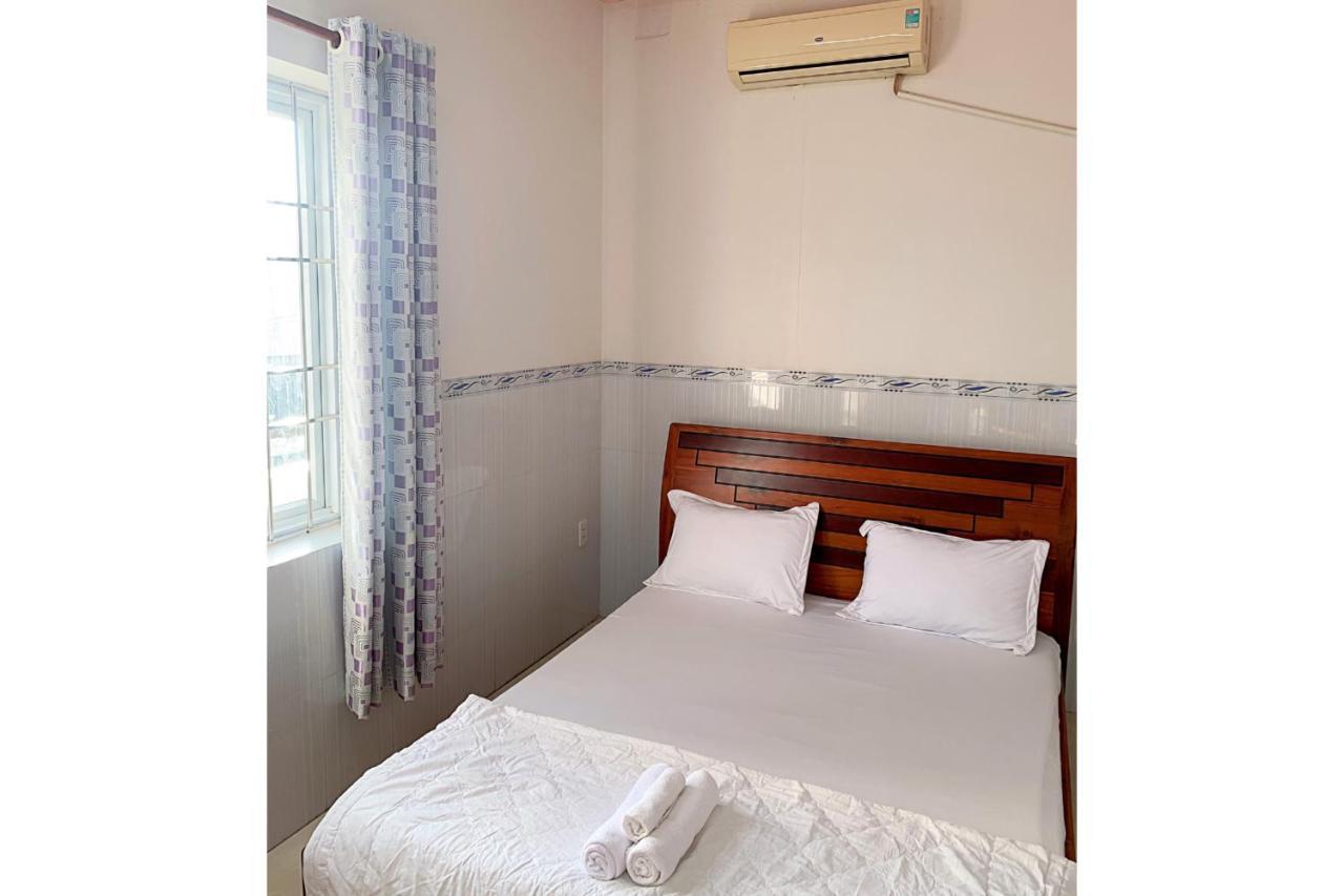 Ngoc May Guesthouse Chau Doc Exterior photo